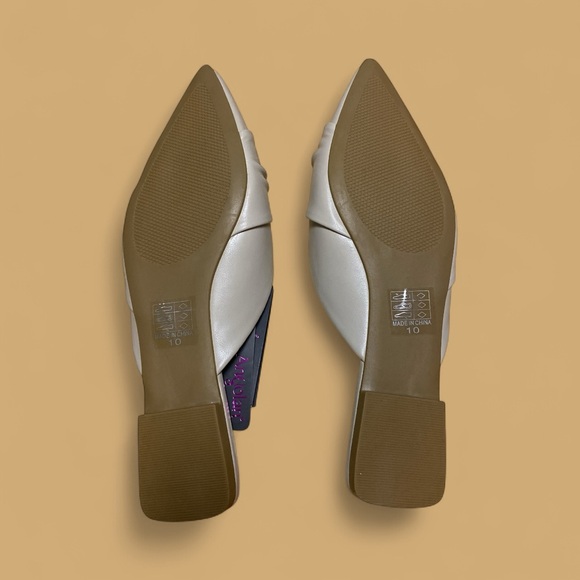 Women's Casual Fashion Cream Twist Mules Size 10 Pointed Toe Slide On Low Heel - Picture 8 of 10